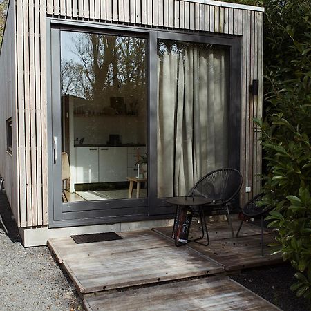 Villa Modern Tiny House Op Rustig Watersportpark Elahuizen Esterno foto